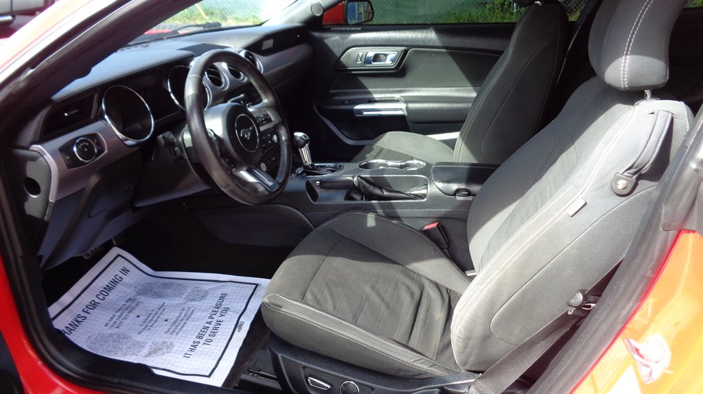 2015 Ford Mustang - $17,999