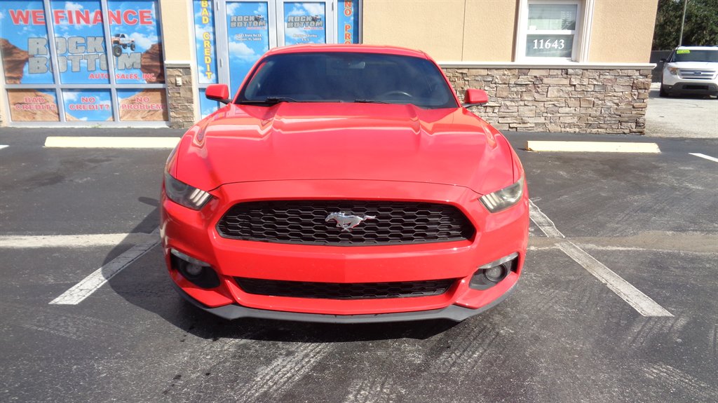 2015 Ford Mustang - $17,999