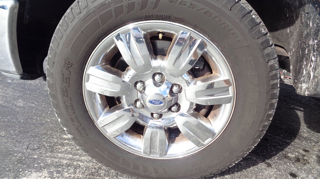2010 Ford F-150 - $17,999