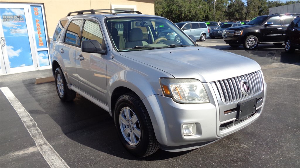 2010 Mercury Mariner - $10,999