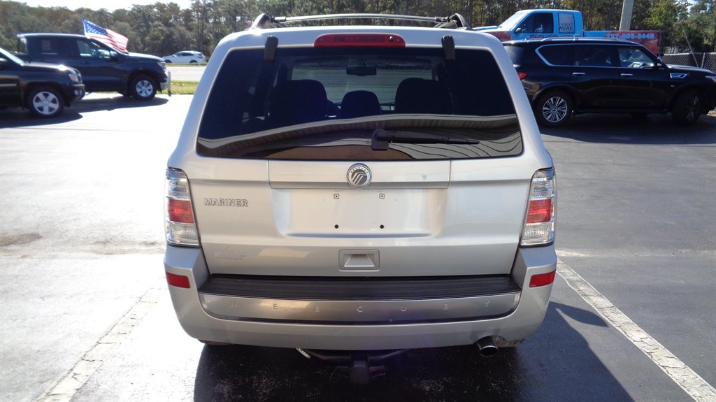 2010 Mercury Mariner - $10,999