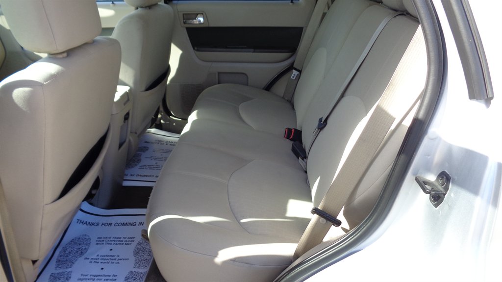 2010 Mercury Mariner - $10,999