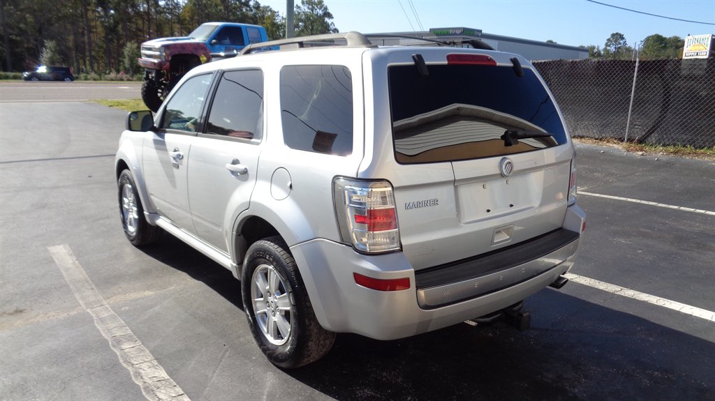 2010 Mercury Mariner - $10,999