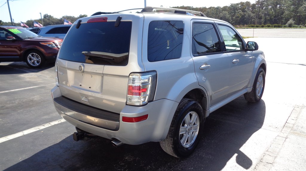 2010 Mercury Mariner - $10,999