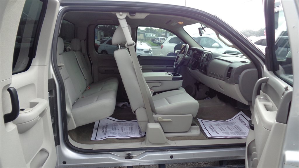 2012 Chevrolet Silverado - $18,999