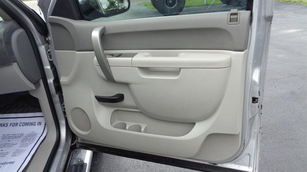 2012 Chevrolet Silverado - $18,999