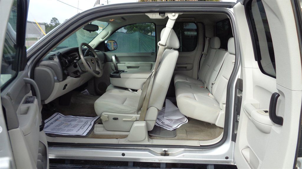 2012 Chevrolet Silverado - $18,999