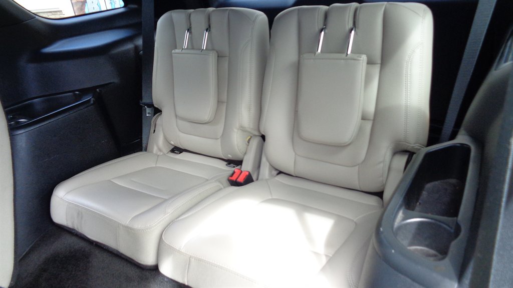 2018 Ford Explorer - $18,999