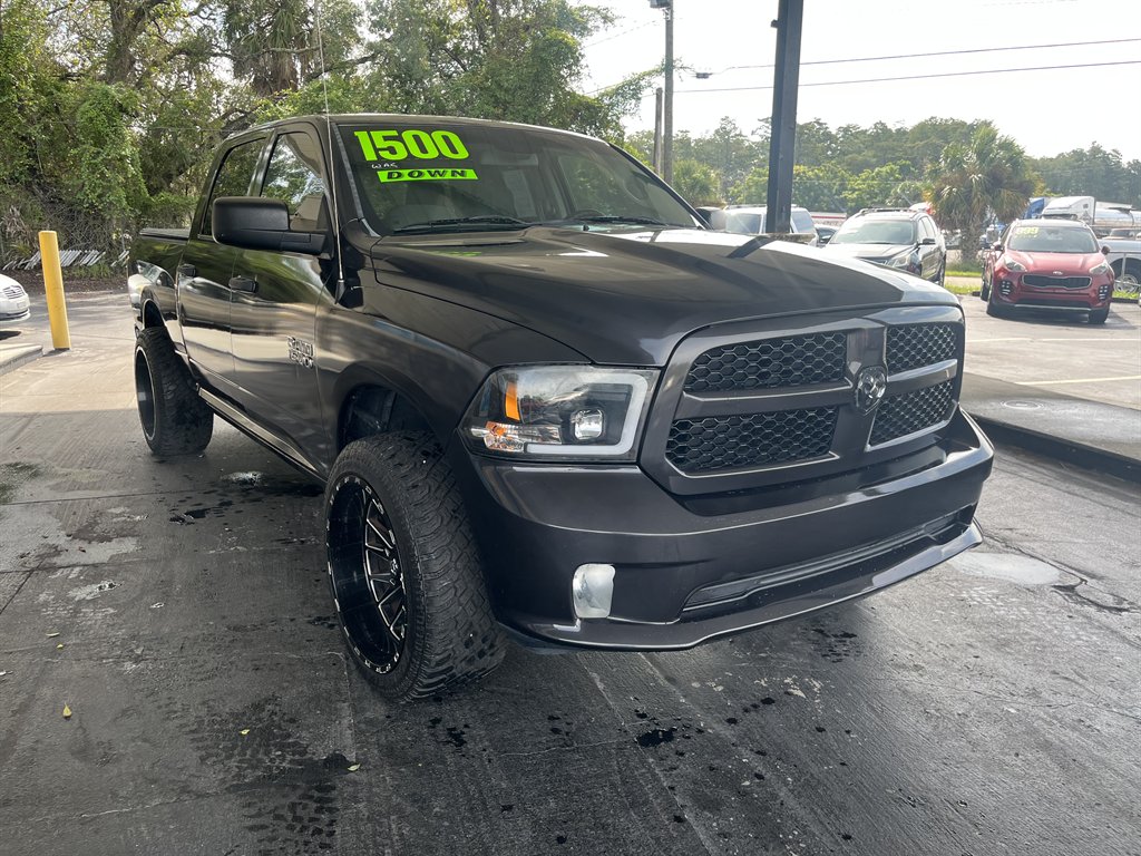 2015 Ram 1500 - $19,999