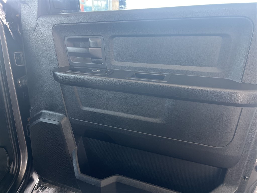 2015 Ram 1500 - $19,999
