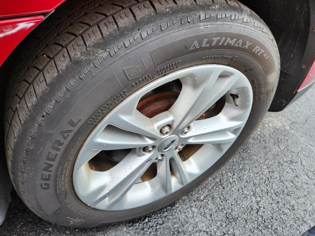 2014 Ford Taurus