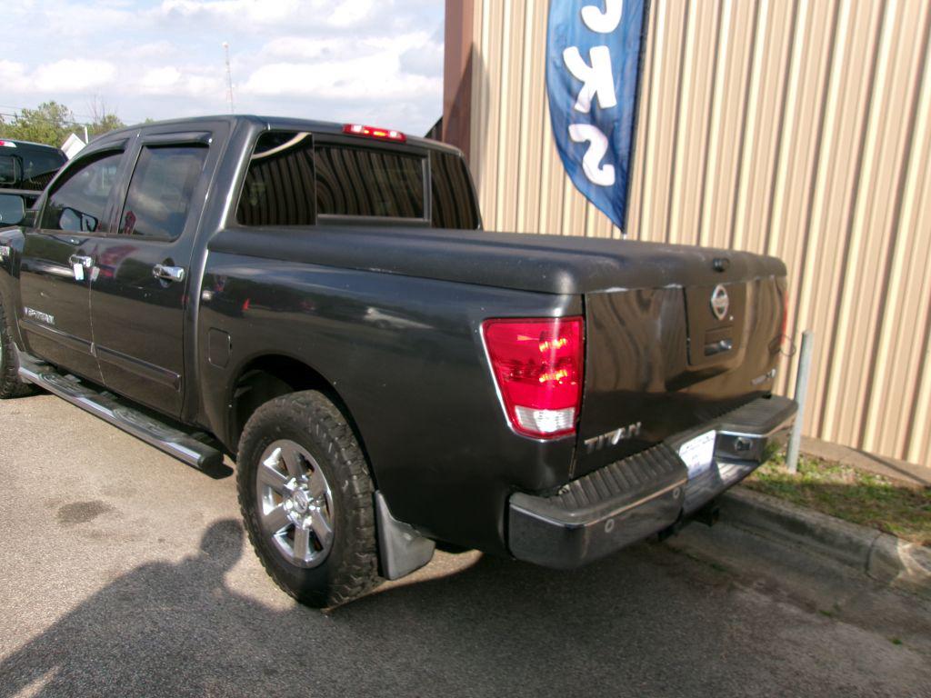 2011 Nissan Titan