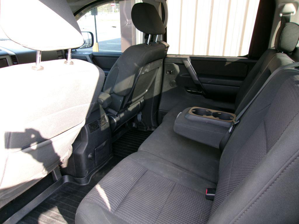 2011 Nissan Titan