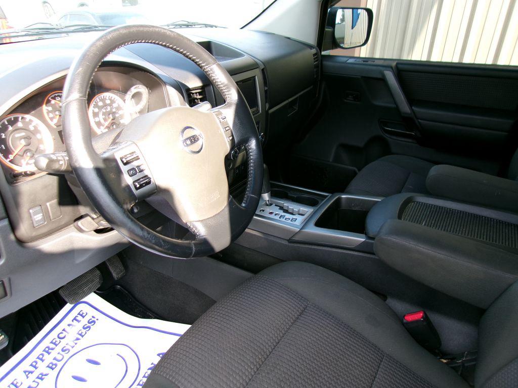 2011 Nissan Titan