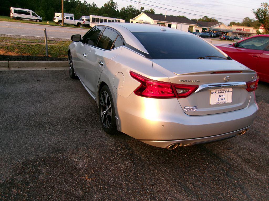 2016 Nissan Maxima