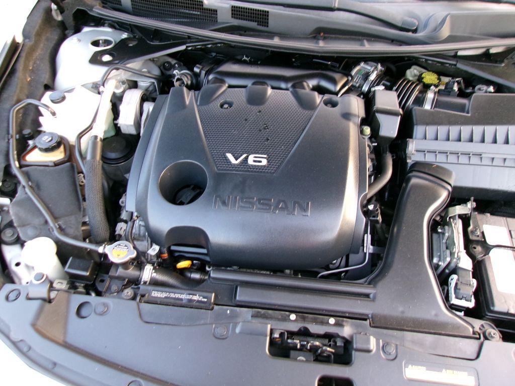 2016 Nissan Maxima