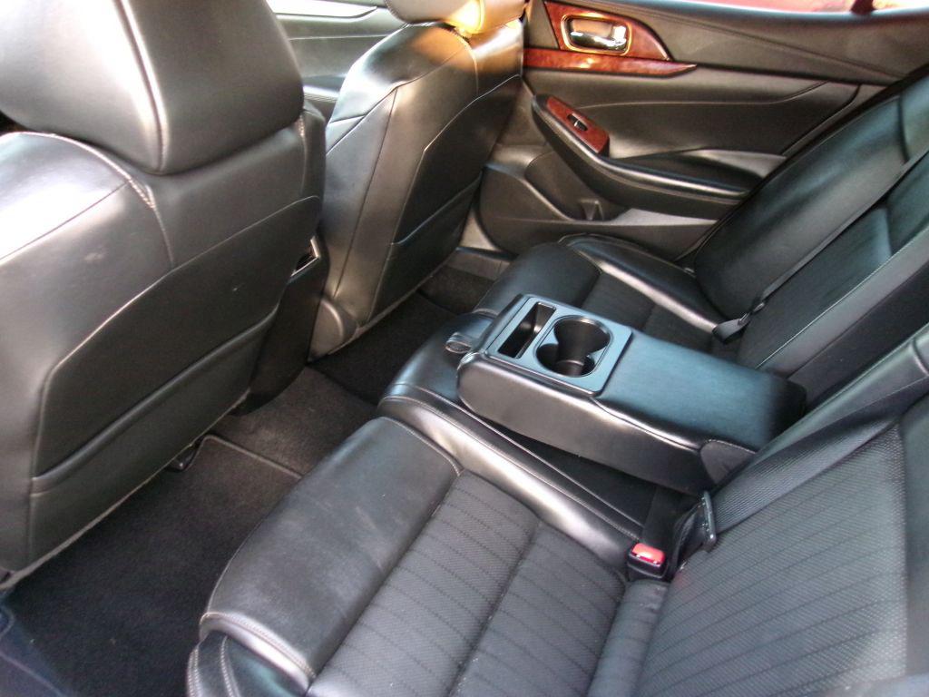2016 Nissan Maxima