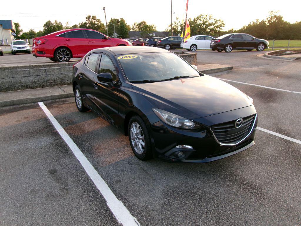 2015 MAZDA MAZDA3