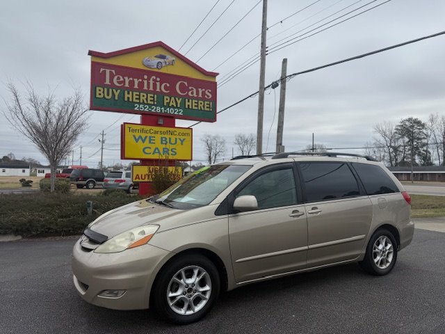 2006 Toyota Sienna XLE 7 Passenger photo