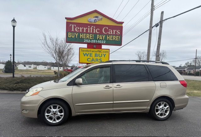 2006 Toyota Sienna XLE 7 Passenger photo