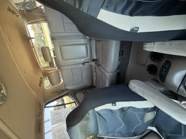 2004 Toyota Sequoia