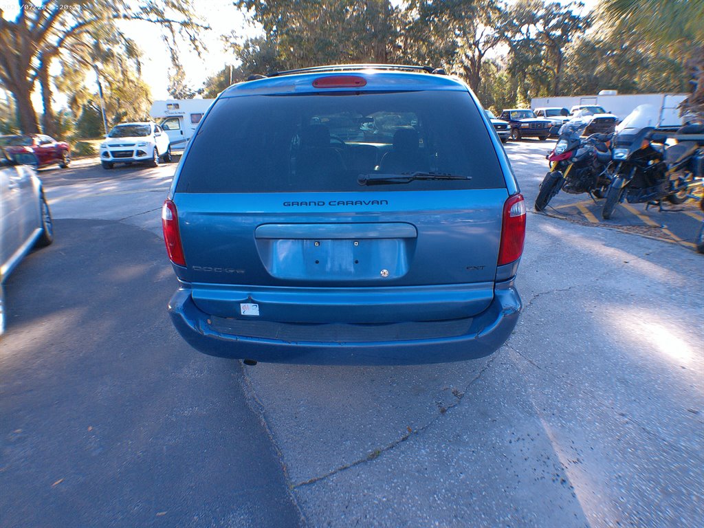 2007 Dodge Grand Caravan SXT photo
