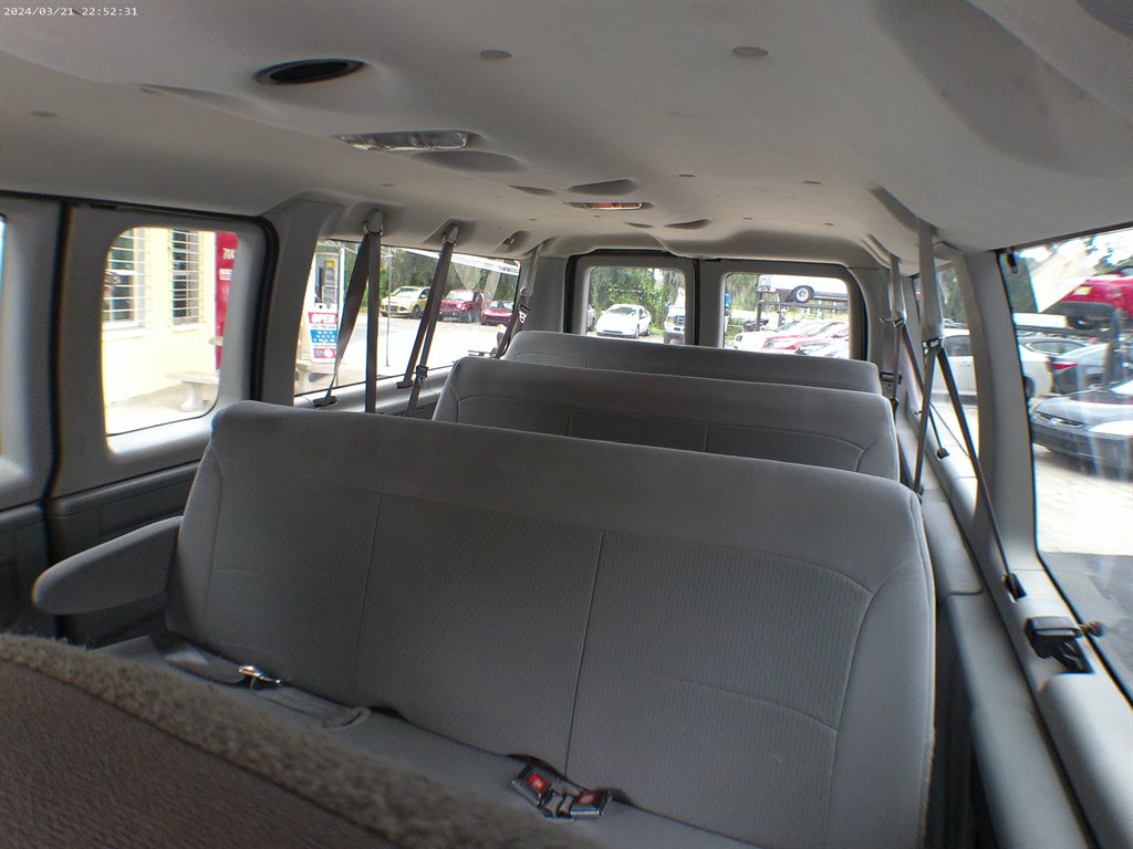 2007 Ford E-350