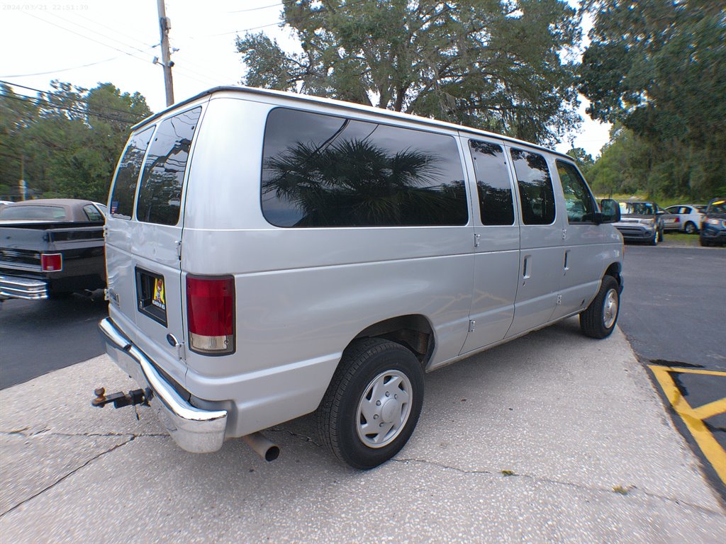 2007 Ford E-350
