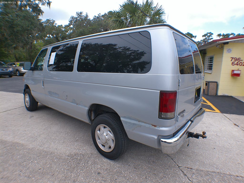 2007 Ford E-350