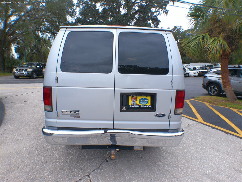2007 Ford E-350