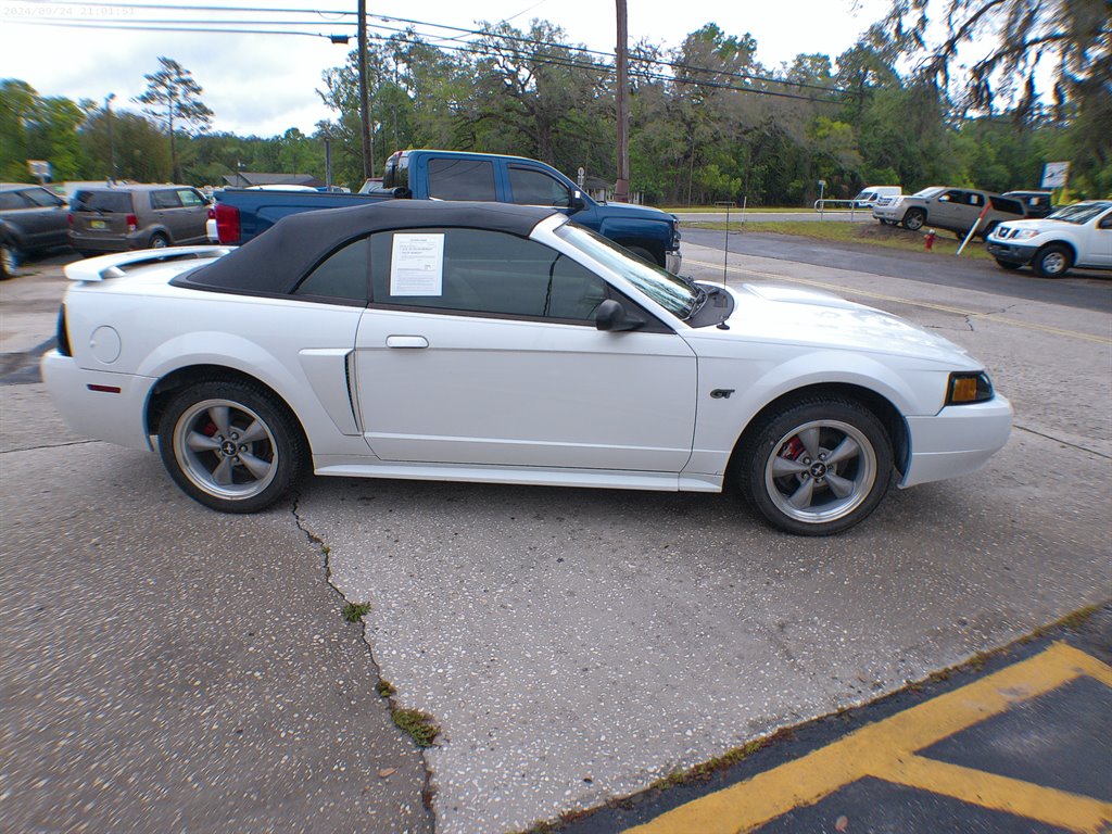 2002 Ford Mustang