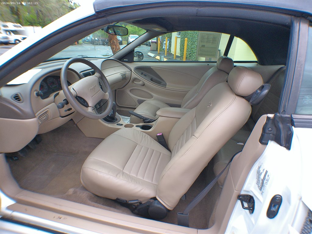 2002 Ford Mustang
