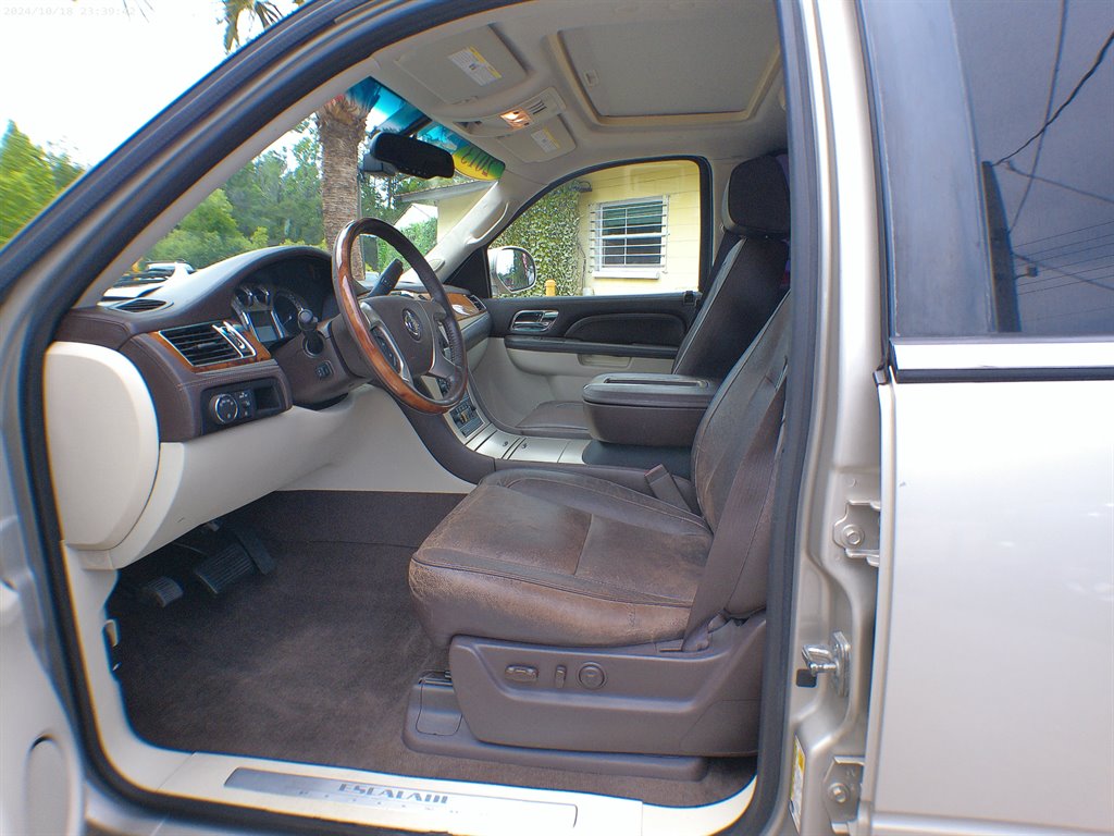 2013 Cadillac Escalade
