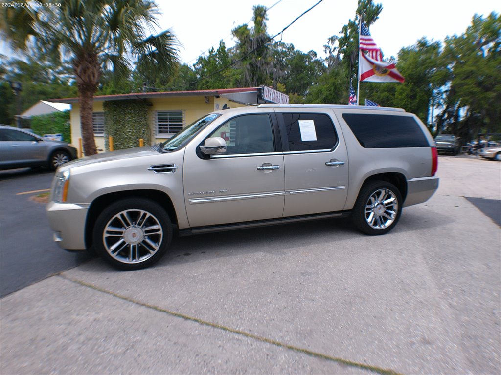 2013 Cadillac Escalade