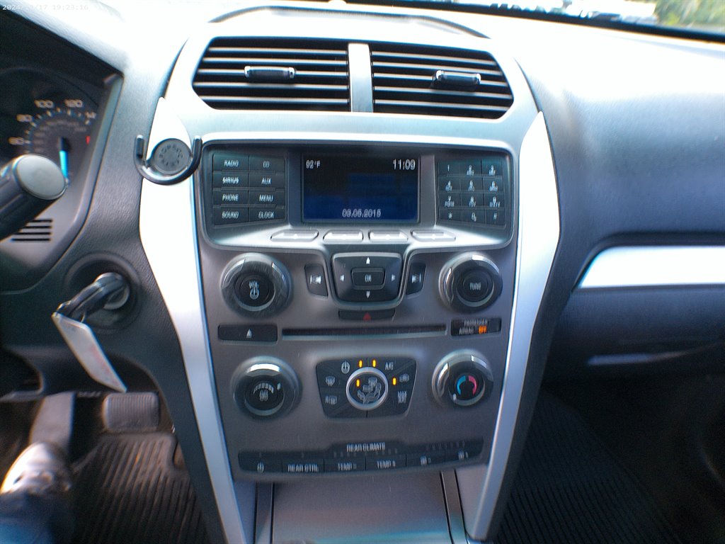 2015 Ford Explorer