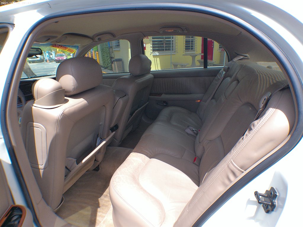 2000 Buick Park Avenue