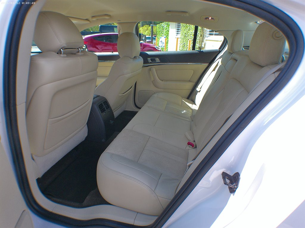 2015 Lincoln MKS