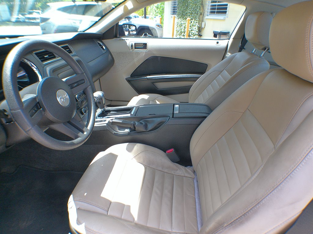 2011 Ford Mustang