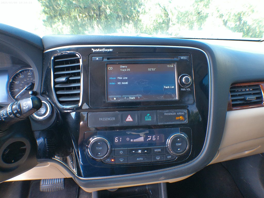 2015 Mitsubishi Outlander