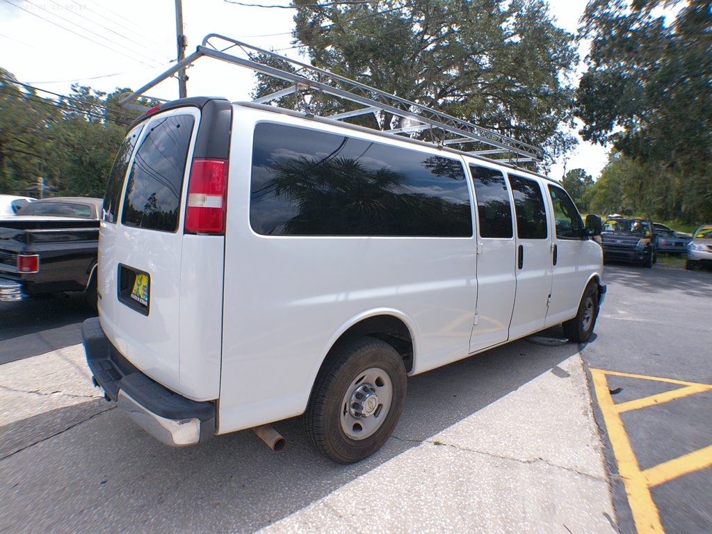 2017 Chevrolet Express - $23,995