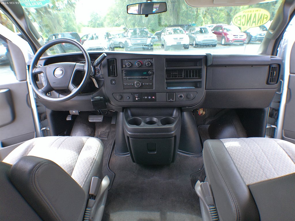 2017 Chevrolet Express - $23,995