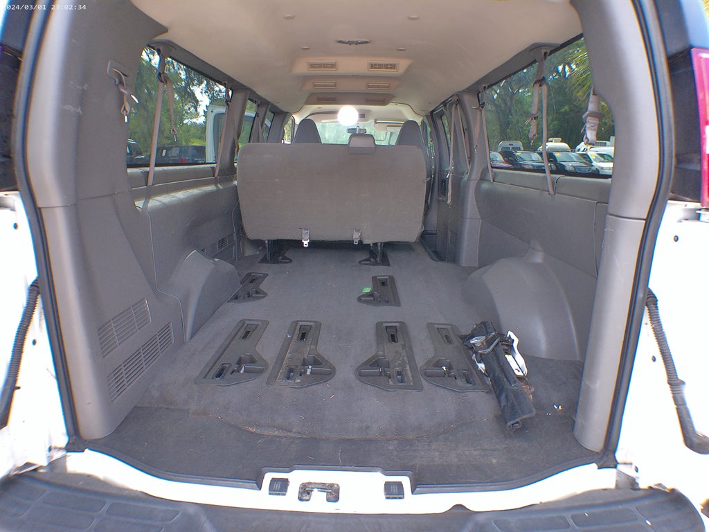 2017 Chevrolet Express - $23,995