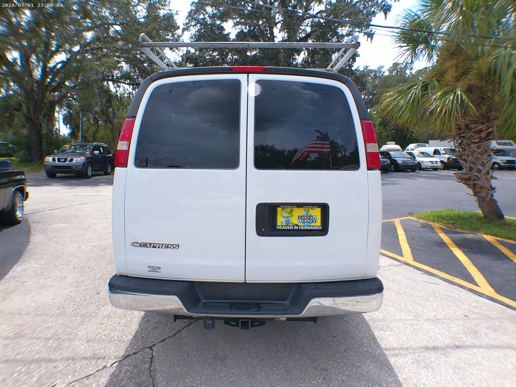 2017 Chevrolet Express - $23,995