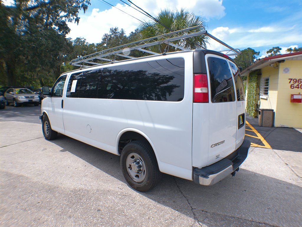 2017 Chevrolet Express - $23,995