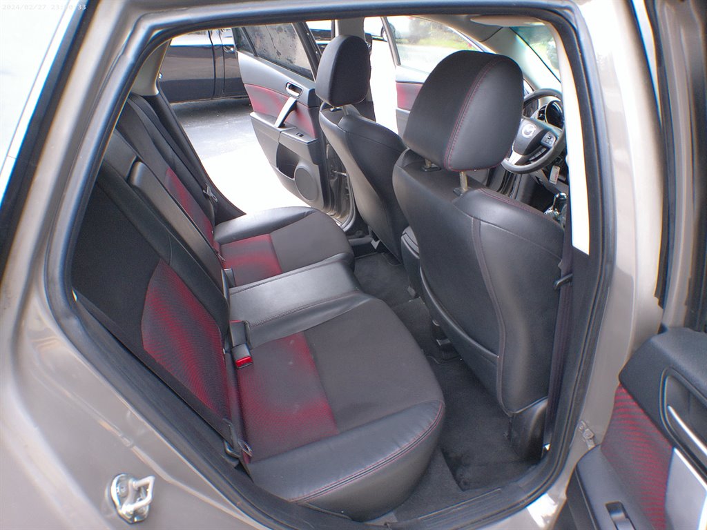 2013 MAZDA MAZDA3