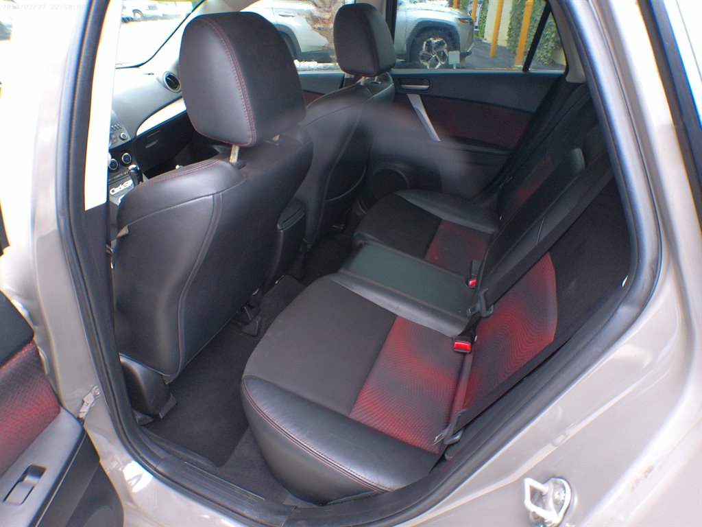 2013 MAZDA MAZDA3