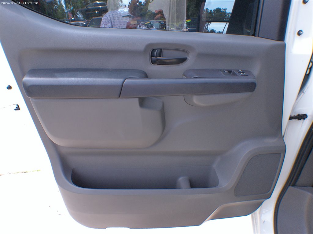 2016 Nissan Nv