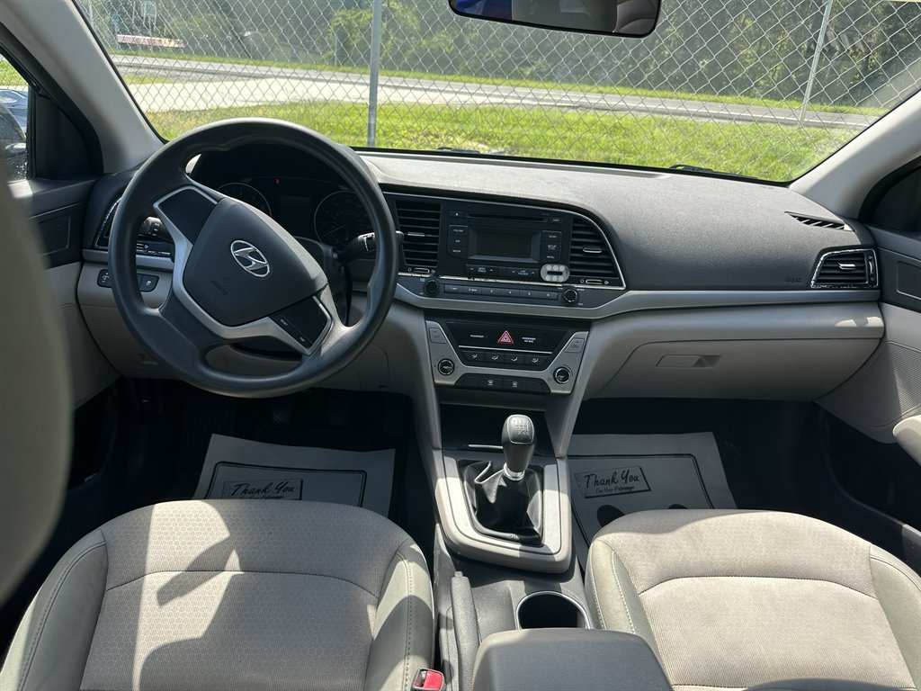 2017 Hyundai Elantra