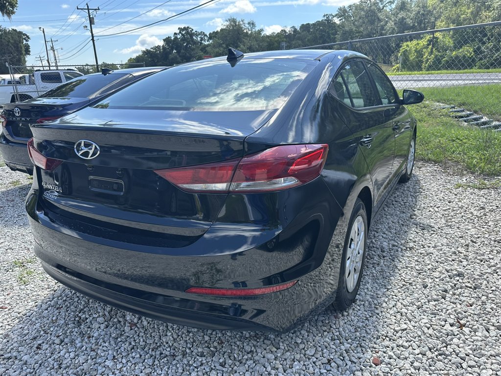 2017 Hyundai Elantra