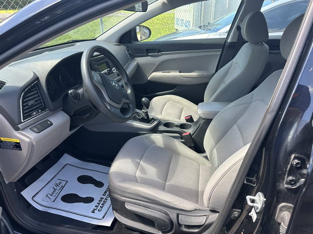 2017 Hyundai Elantra